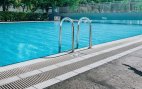 KOUPALIŠTĚ, BAZÉNY, WELLNESS
