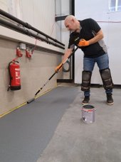 Protiskluzový nátěr GRIP + aplikace | Loctite